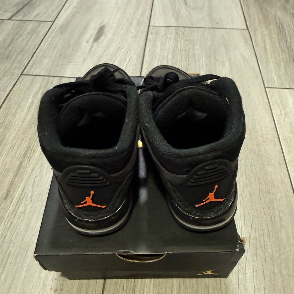 Jordan Retro 3 - Picture 6 of 7